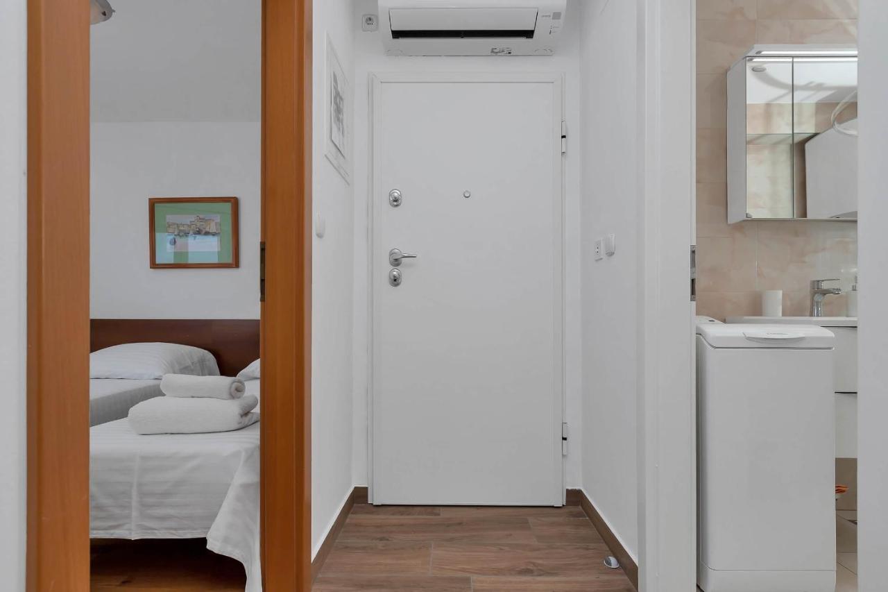 Ivan Sea View Apartment Makarska Eksteriør billede